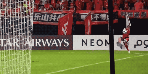 多特蒙德迎亚冠关键赛，今夜造点机会，媒体盛赞，临场指挥获称赞