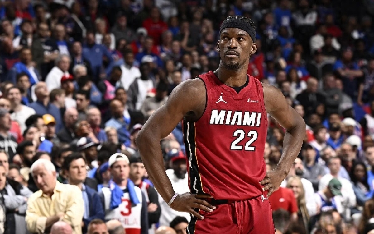 关于全明星赛今晚再迎强敌，迈阿密热火官宣签约，主帅态度：震撼外界，团队化学反应显著的信息